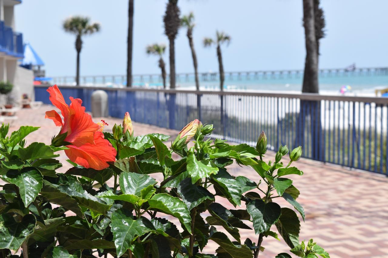 Days Inn By Wyndham Panama City Beach/Ocean Front מראה חיצוני תמונה